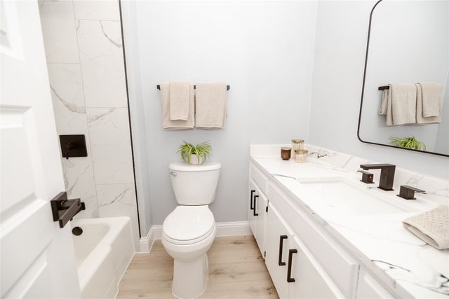 524 Ridgecrest Drive, Lewisville, TX 75067