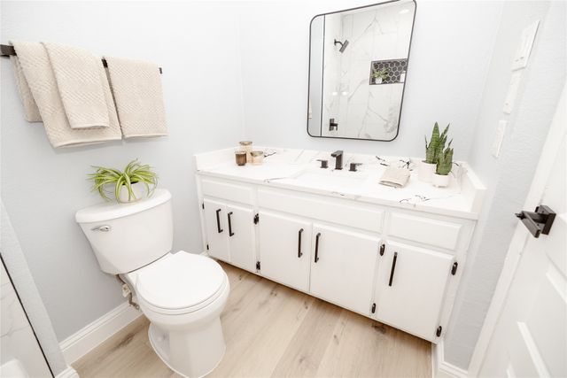 524 Ridgecrest Drive, Lewisville, TX 75067