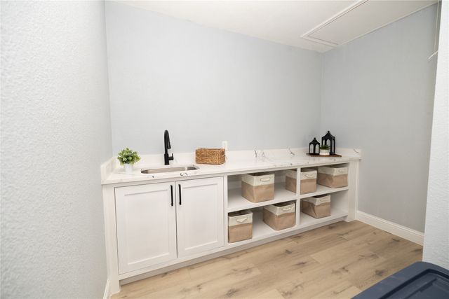 524 Ridgecrest Drive, Lewisville, TX 75067