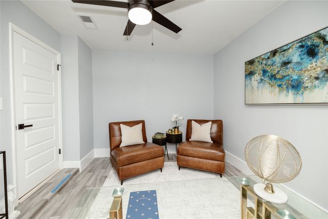 524 Ridgecrest Drive, Lewisville, TX 75067