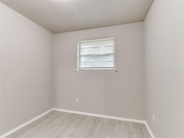 1604 Cynthia Drive, Midwest City, OK 73130