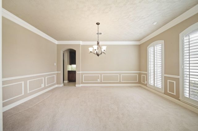 10015 Loch Courtney Lane, Houston, TX 77089