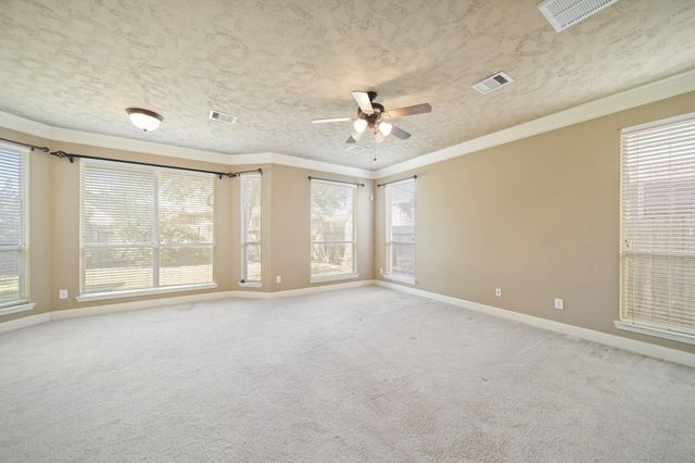 10015 Loch Courtney Lane, Houston, TX 77089