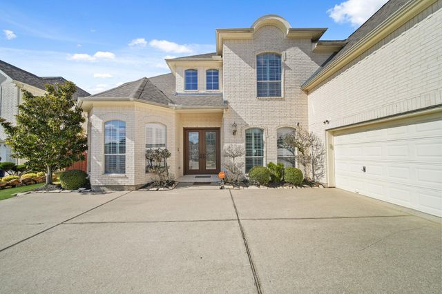 10015 Loch Courtney Lane, Houston, TX 77089