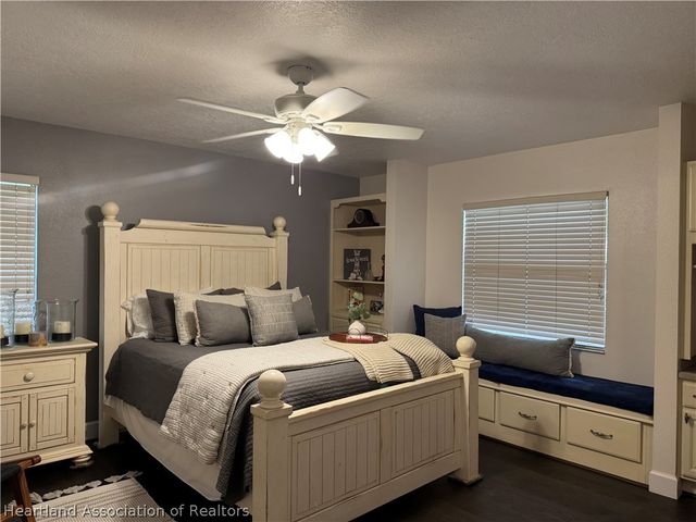 334 W F Street, Frostproof, FL 33843