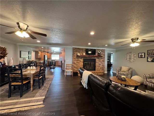 334 W F Street, Frostproof, FL 33843