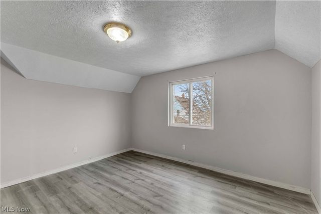 3305 Roanoke Avenue, Cleveland, OH 44109