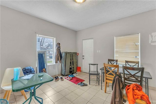 3305 Roanoke Avenue, Cleveland, OH 44109