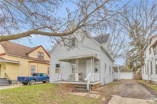 3305 Roanoke Avenue, Cleveland, OH 44109