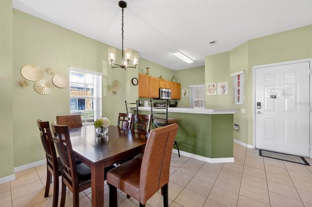 8538 CRYSTAL COVE LOOP, Kissimmee, FL 34747