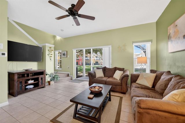 8538 CRYSTAL COVE LOOP, Kissimmee, FL 34747