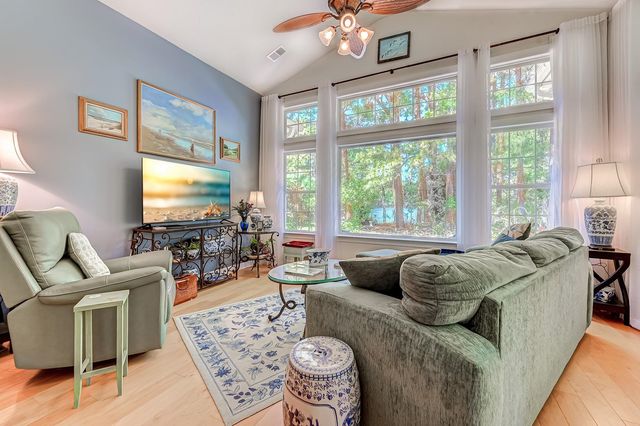 6478 Longwood Dr., Murrells Inlet, SC 29576