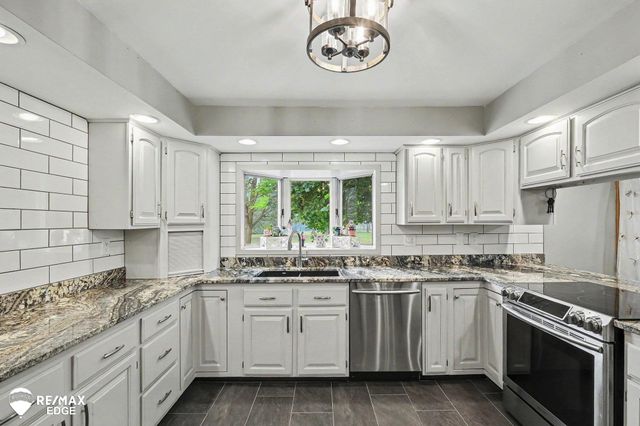 8331 E Coldwater Road, Richfield Twp, MI 48423