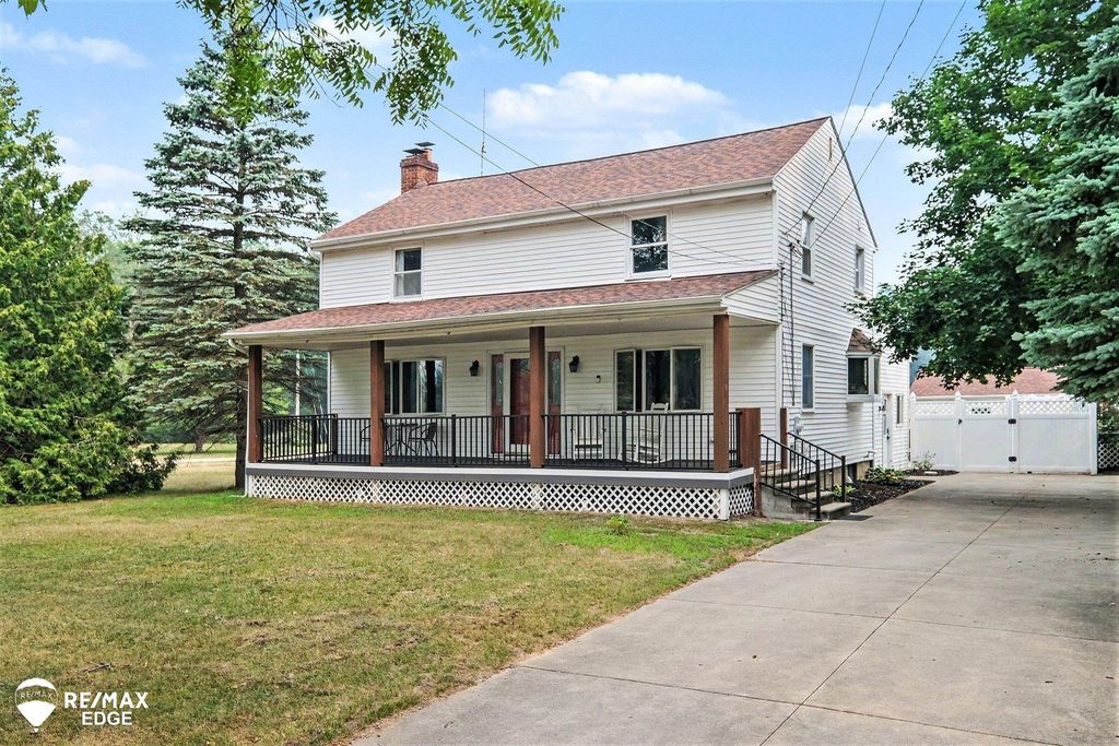 8331 E Coldwater Road, Richfield Twp, MI 48423