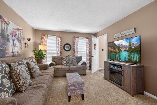 405 Village Parkway, Nicholasville, KY 40356