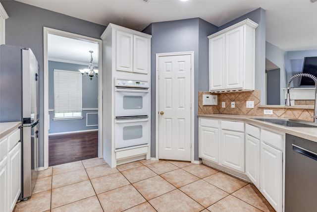 5632 Westwood Lane, The Colony, TX 75056