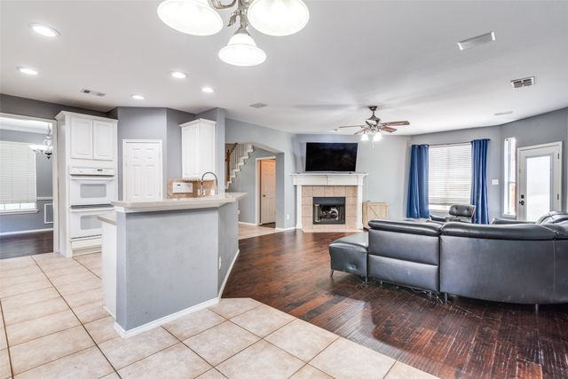 5632 Westwood Lane, The Colony, TX 75056