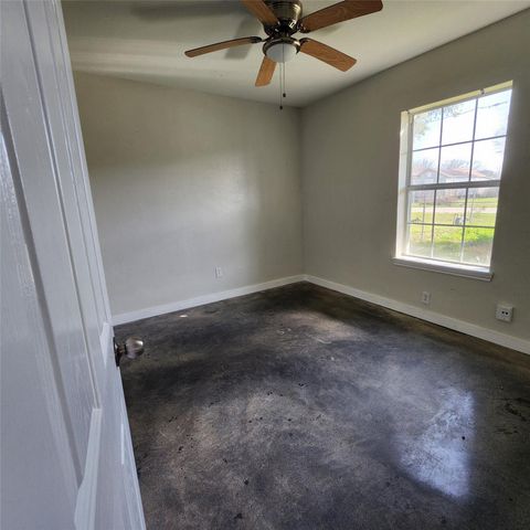 4710 Pelican Street 1, Hitchcock, TX 77563