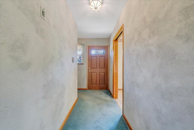 2015 Evergreen RD, Covington, VA 24426