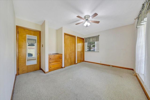 2015 Evergreen RD, Covington, VA 24426