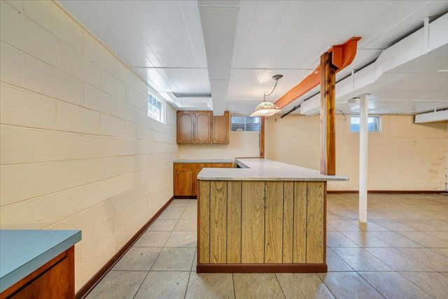 2015 Evergreen RD, Covington, VA 24426