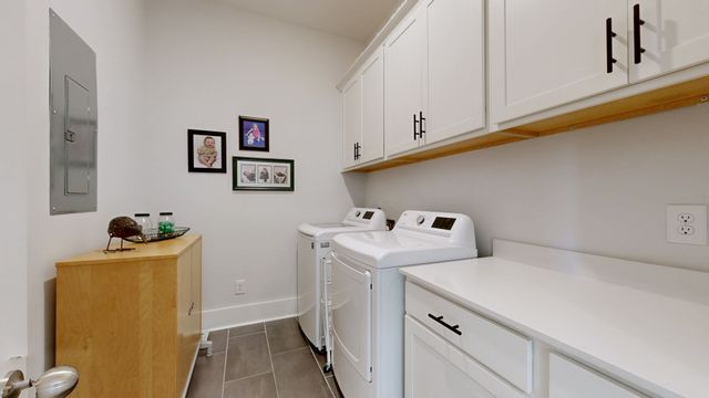 2032 Kirkwall Dr, Nolensville, TN 37135