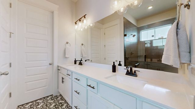 2032 Kirkwall Dr, Nolensville, TN 37135
