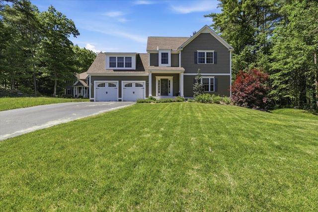 18 Hawthorne Drive, Auburn, NH 03032