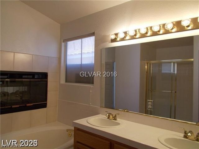 6623 Star Glow Court, Las Vegas, NV 89118