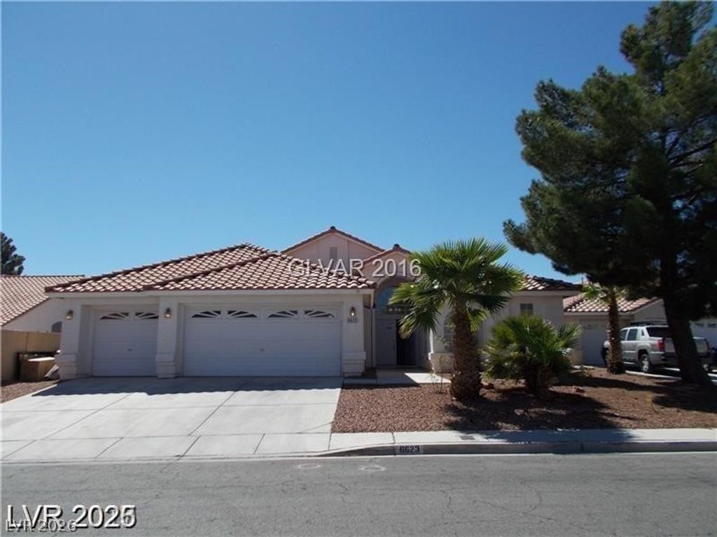 6623 Star Glow Court, Las Vegas, NV 89118