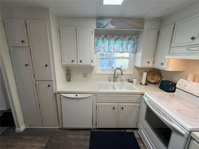 792 GRADO DRIVE, Venice, FL 34285