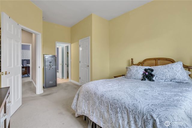 2504 5th Street NW, Gig Harbor, WA 98335