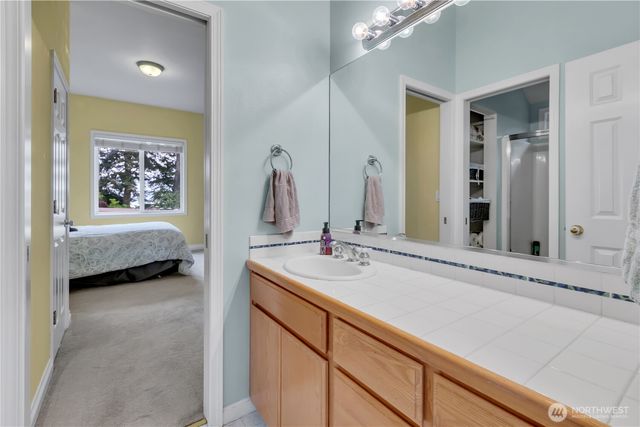 2504 5th Street NW, Gig Harbor, WA 98335