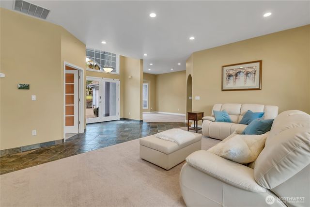 2504 5th Street NW, Gig Harbor, WA 98335