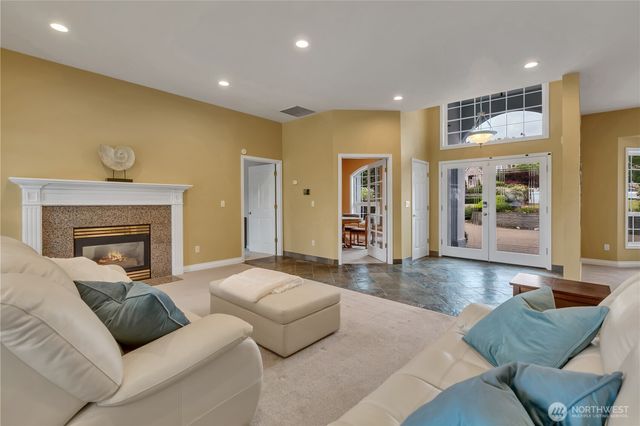 2504 5th Street NW, Gig Harbor, WA 98335