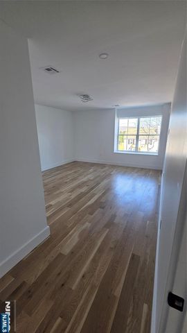 15 Walker Avenue, West Milford, NJ 07480