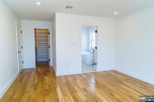 15 Walker Avenue, West Milford, NJ 07480