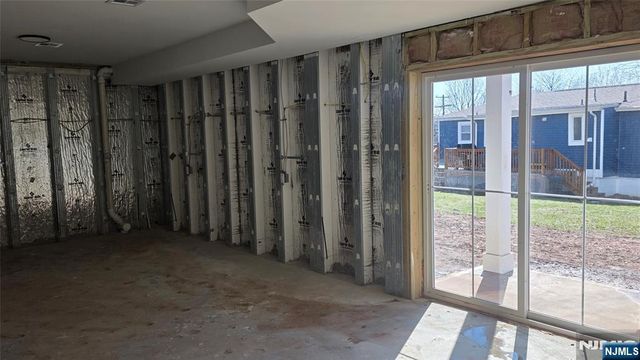 15 Walker Avenue, West Milford, NJ 07480