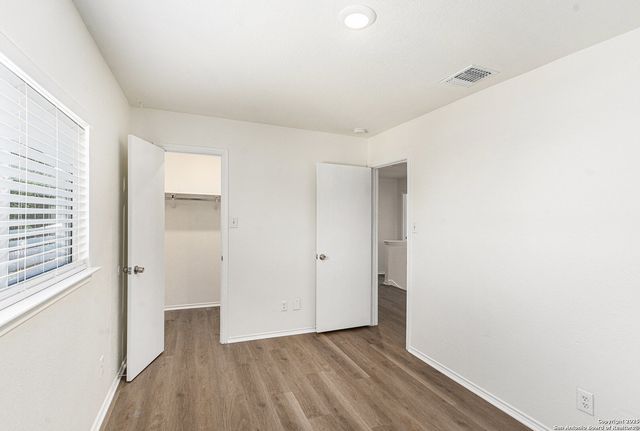17018 Cortland Rdg, San Antonio, TX 78247