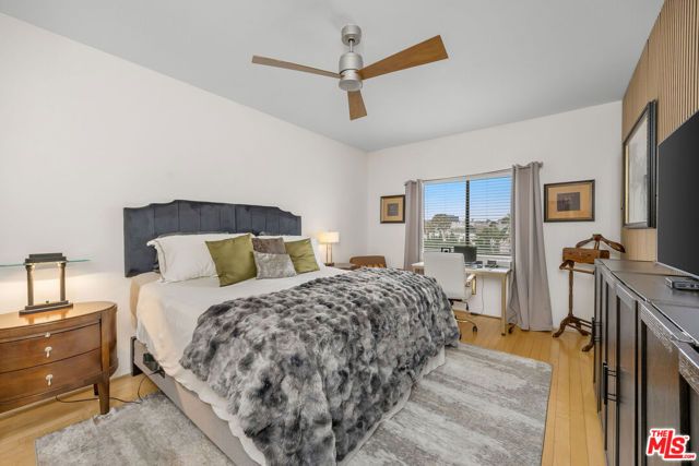 11982 Kiowa Avenue 307, Los Angeles, CA 90049