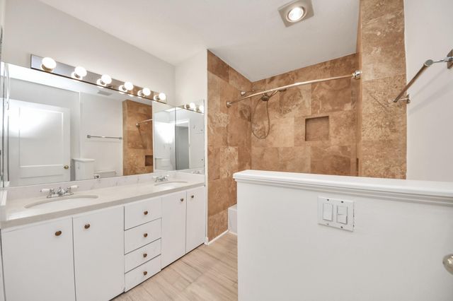 3912 Ruskin Street, Houston, TX 77005