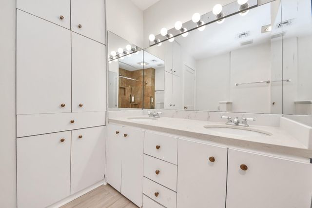 3912 Ruskin Street, Houston, TX 77005