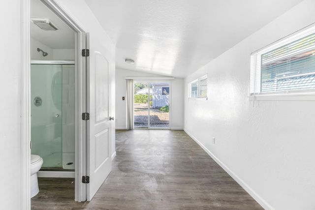 951 Duchow Way, Folsom, CA 95630