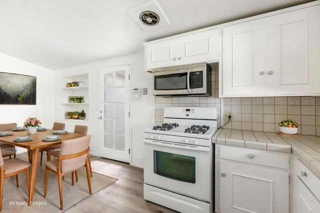 951 Duchow Way, Folsom, CA 95630