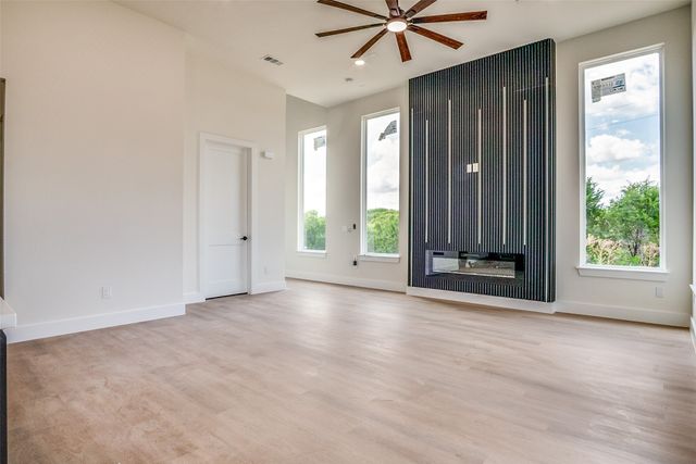 2520 elk Trail, Granbury, TX 76048