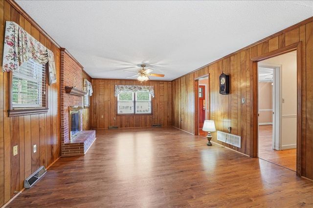 208 Skyland Drive, Clinton, SC 29325