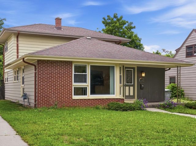 3334 N 98th STREET, Milwaukee, WI 53222