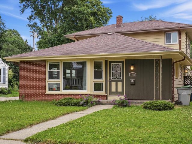 3334 N 98th STREET, Milwaukee, WI 53222