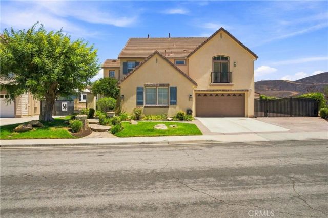 424 Peter, Simi Valley, CA 93065