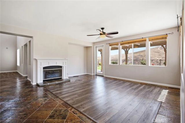 424 Peter, Simi Valley, CA 93065